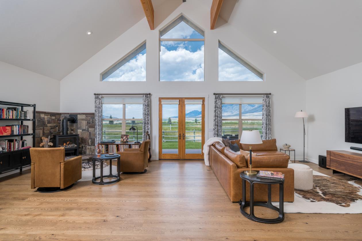 Turnkey Equestrian Estate, Stunning Views - photo 6