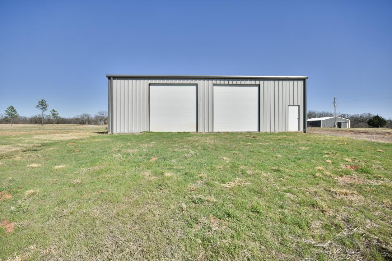 This unique property offers it all! - photo 16
