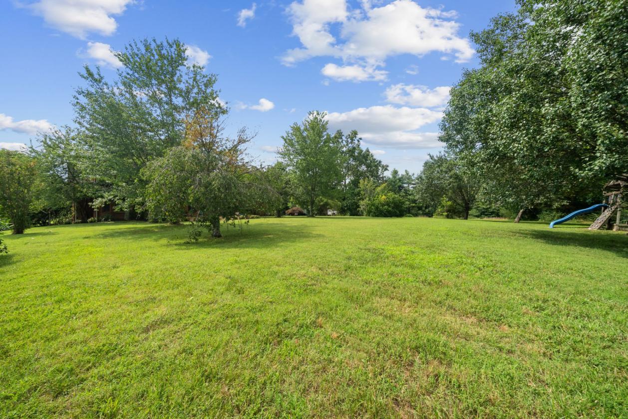 43+ Gorgeous Acres, Pond & Home in Leipers Fork - photo 30