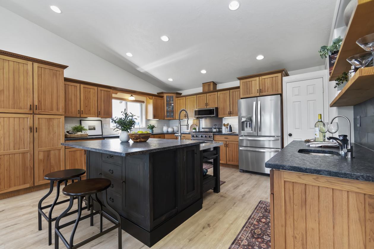 5+ Acres, Panoramic Views--Easy Reach of Boise - photo 11