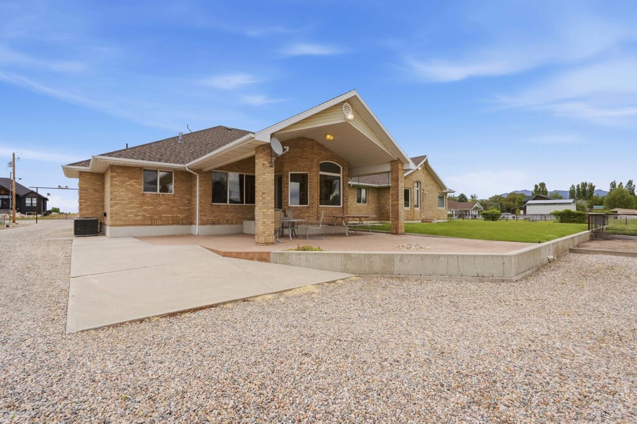 Horse Property with large arena and barn! - photo 14
