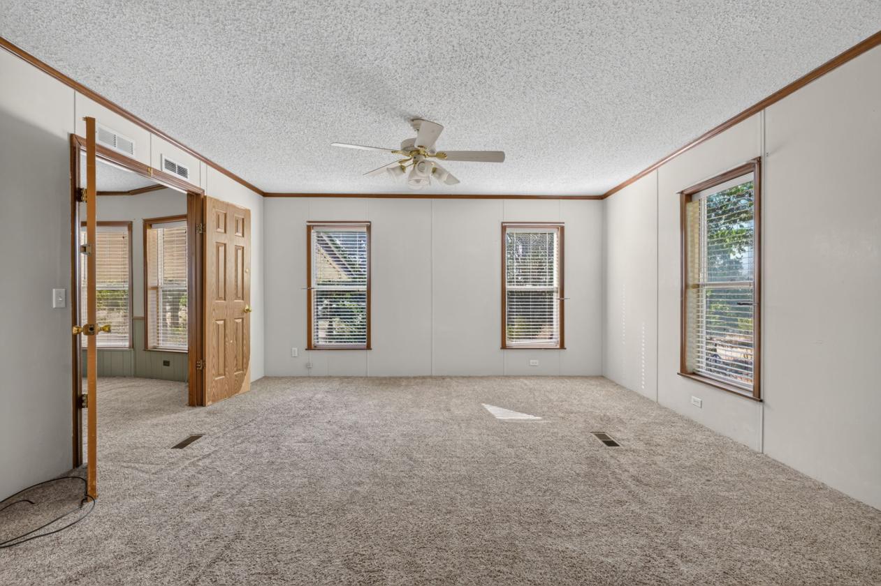 AG EXEMPT, NEARLY 7 ACRES, PLENTY OF GRASS! - photo 24