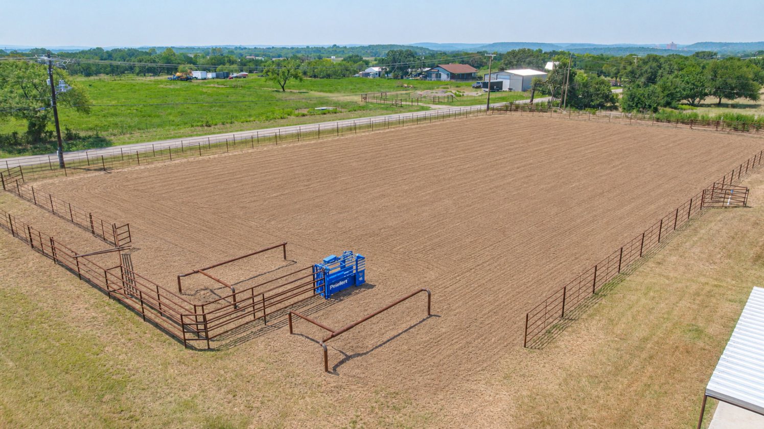 Fully Furnished Horse Property - Arena - Pool - photo 7