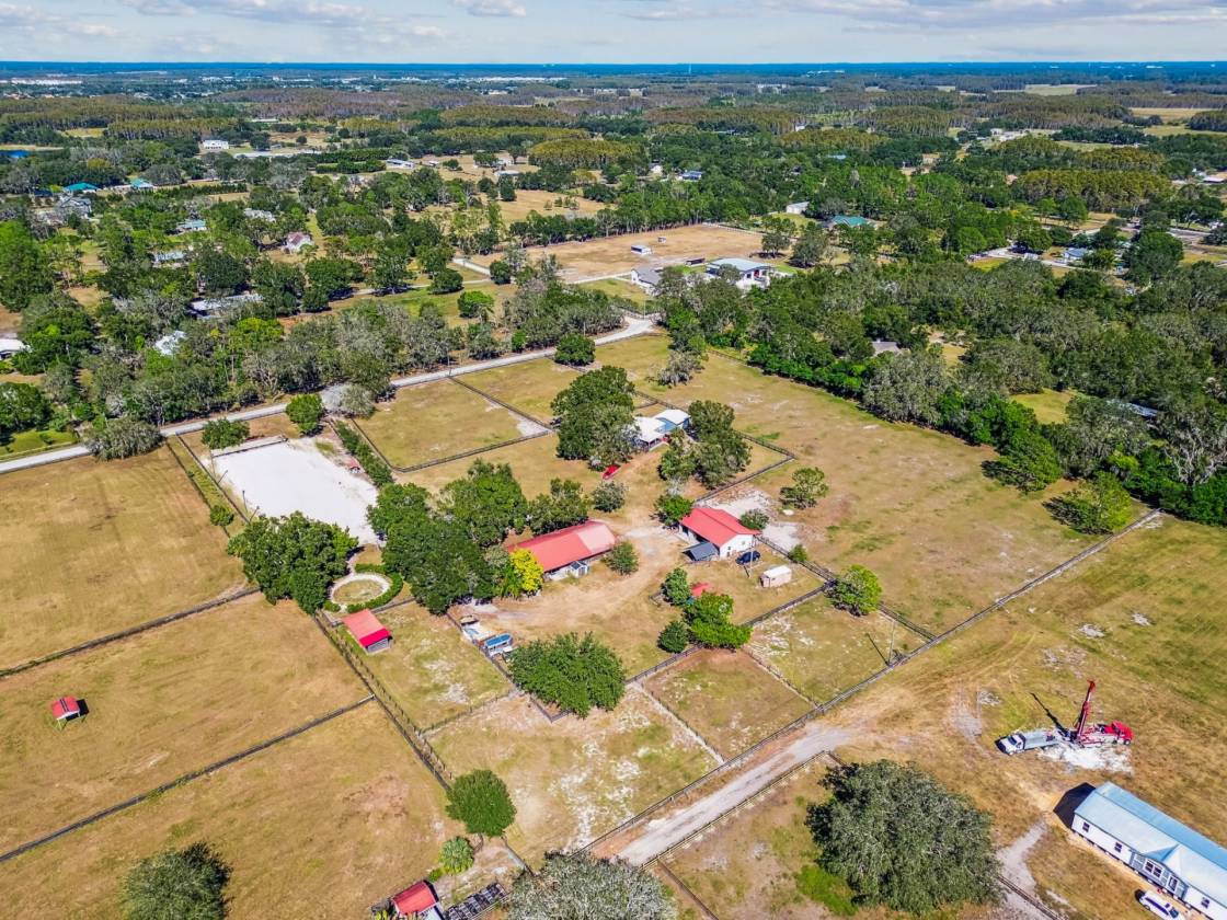 Horse Property for sale.