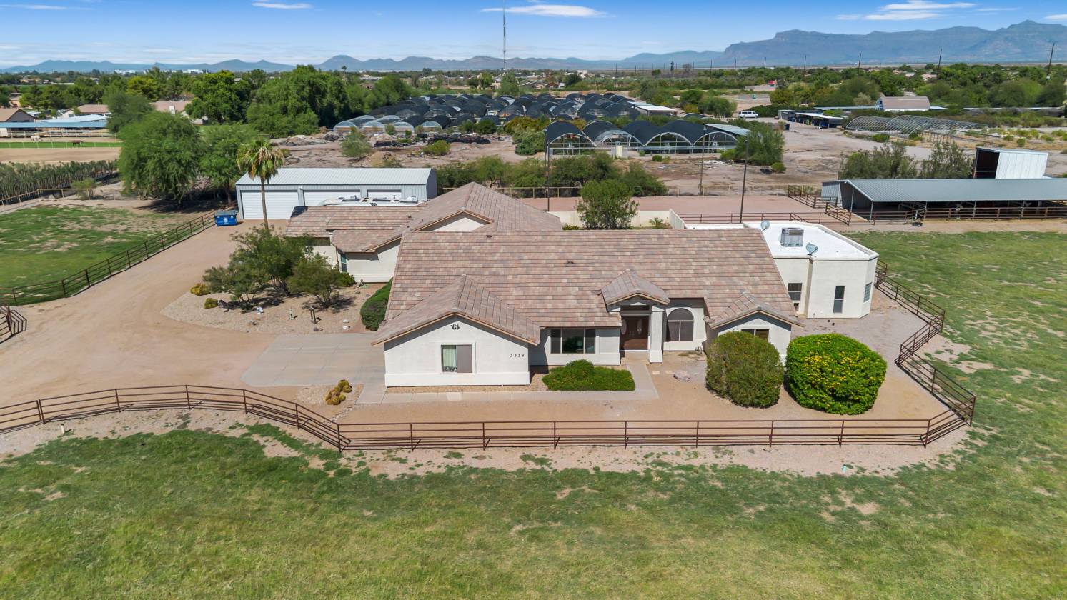 Horse Property for sale.