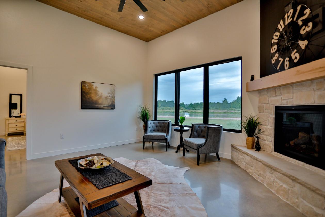 Luxury Property With Horse Potential - photo 21