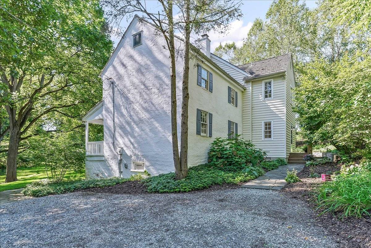 Horse Property for sale.