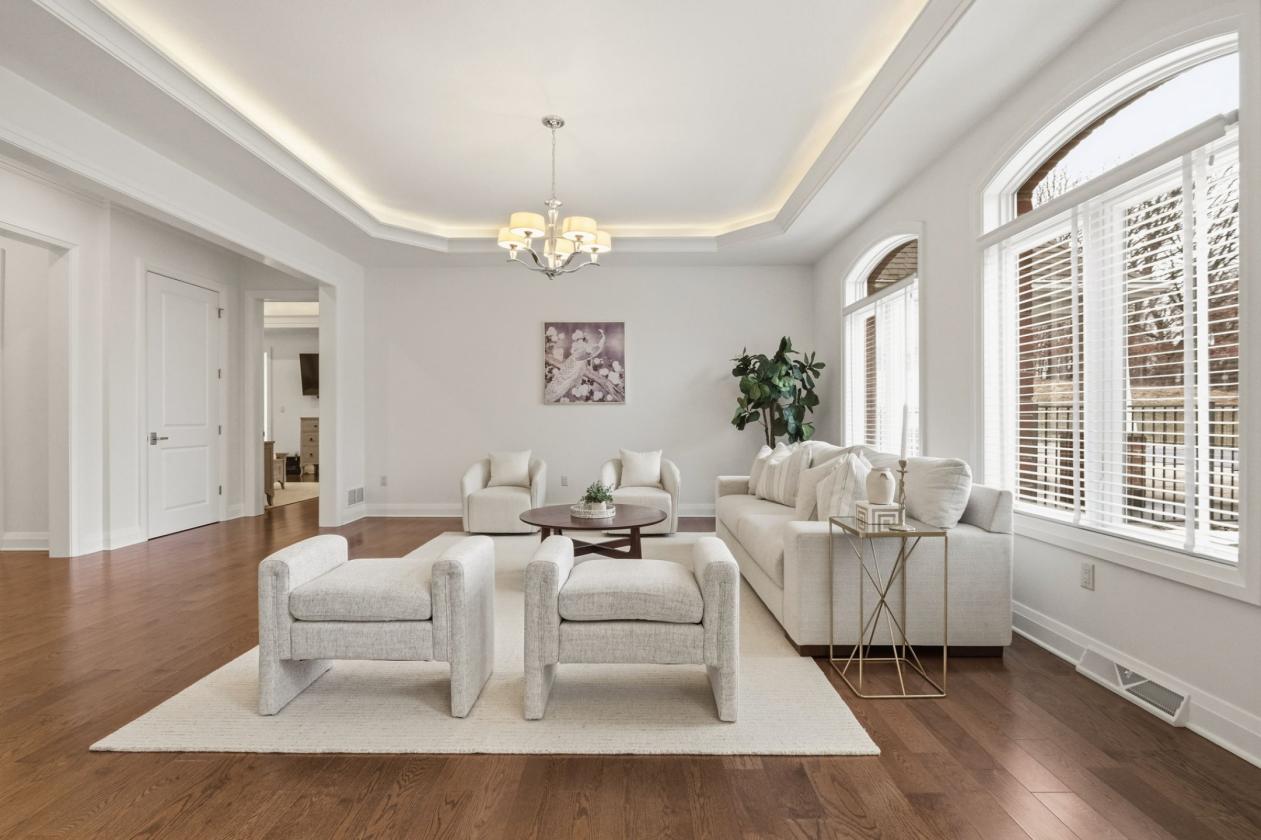 Private 31+ Acre Estate perfect for Horse Lovers - photo 9