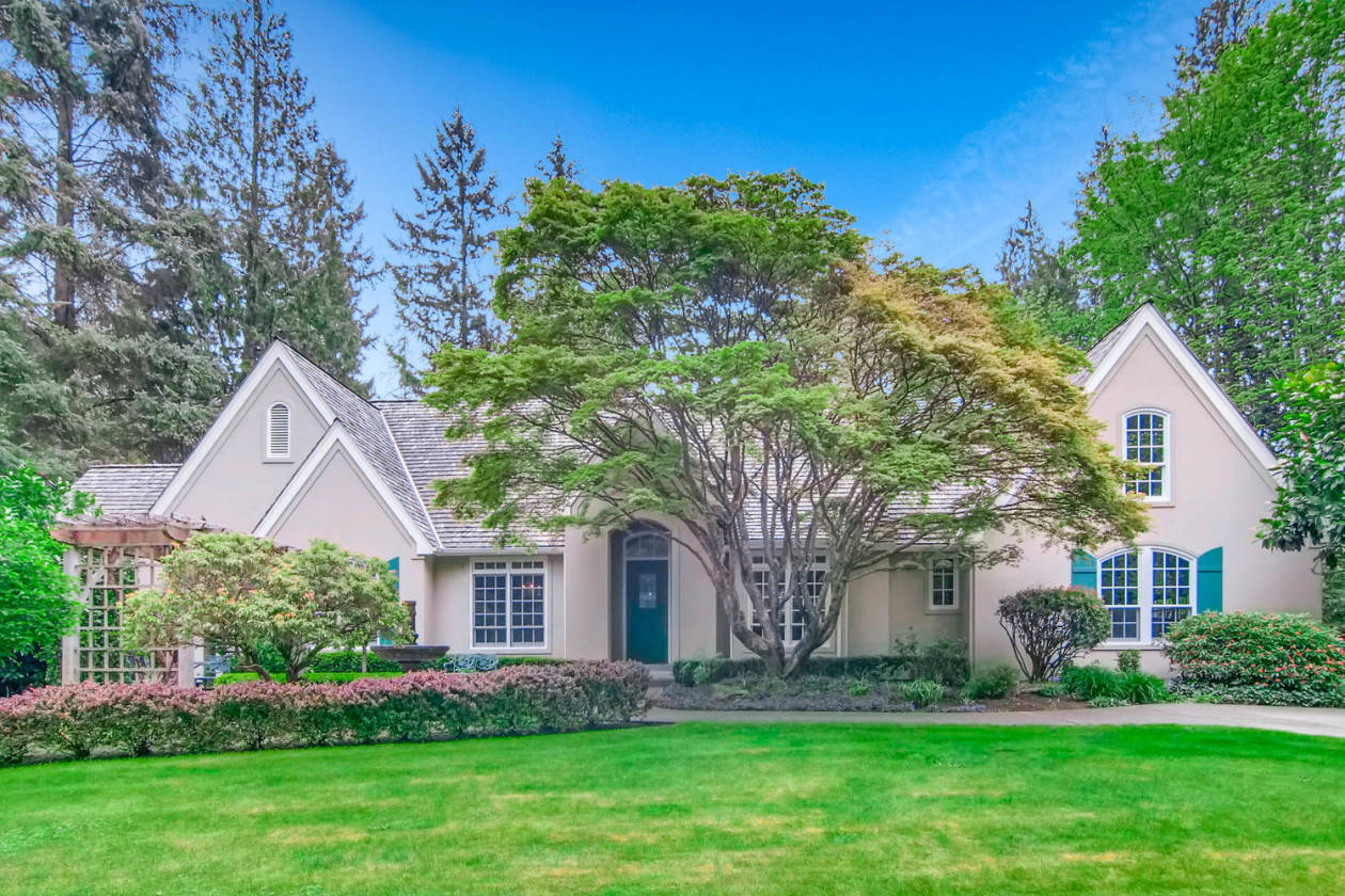 Luxury Equestrian Estate Woodway, WA Near Seattle, Yet... Woodway