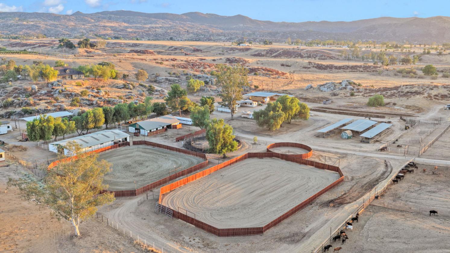 Equestrian Estate Near Wine Country - photo 15