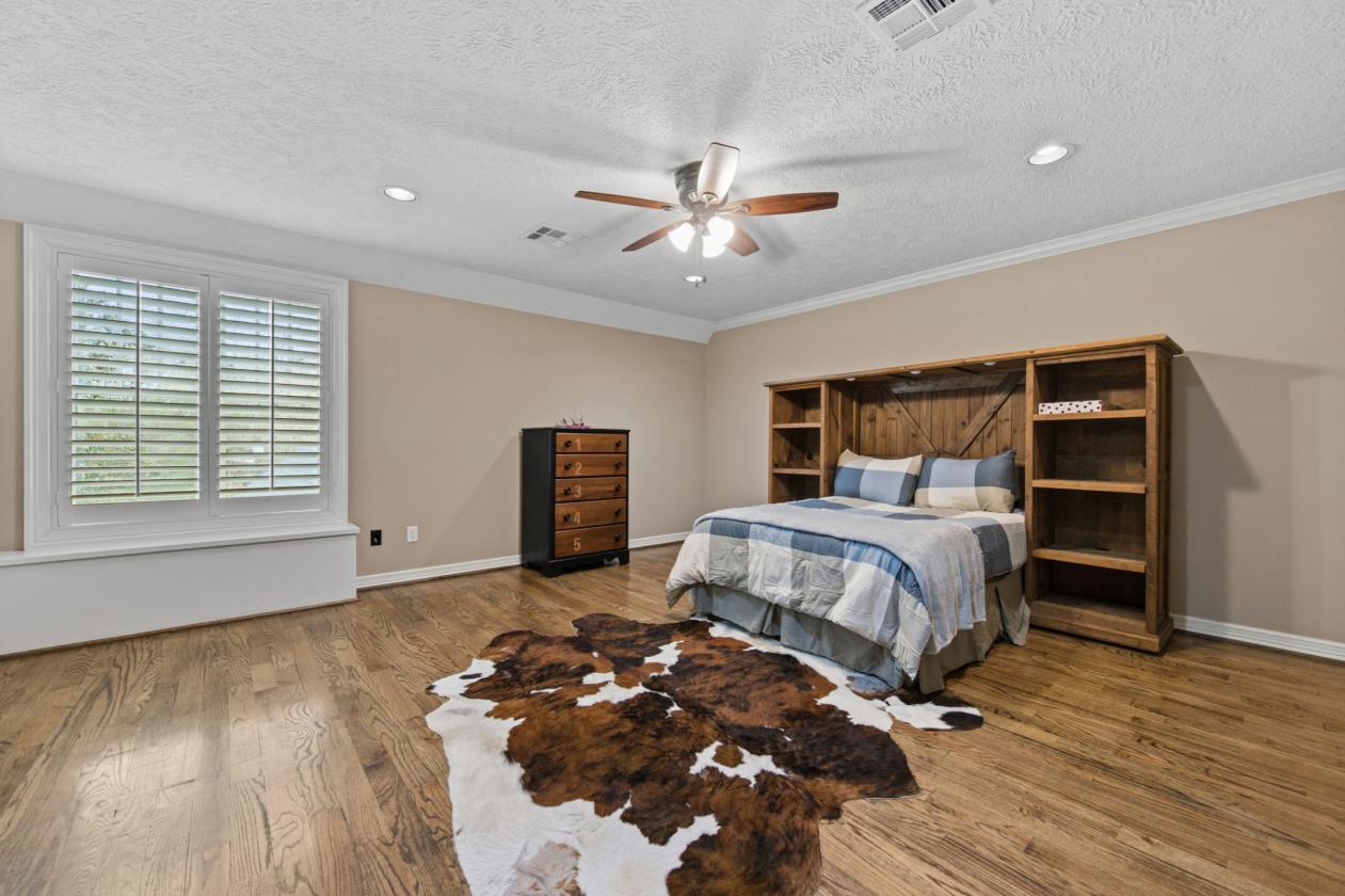 Extraordinary Luxury Equestrian Retreat on 7.1 AC - photo 15