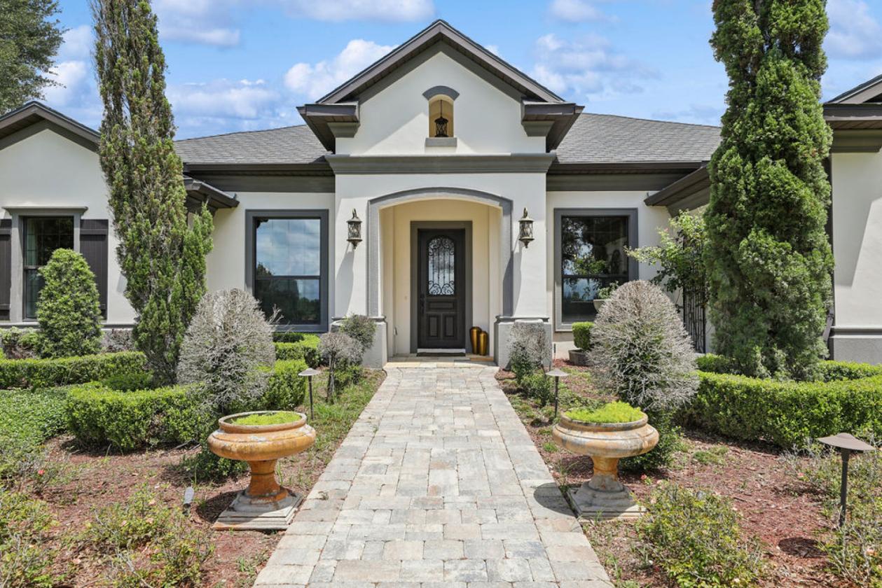 LUXURY TURNKEY 28.62-ACRE EQUESTRIAN ESTATE - photo 7