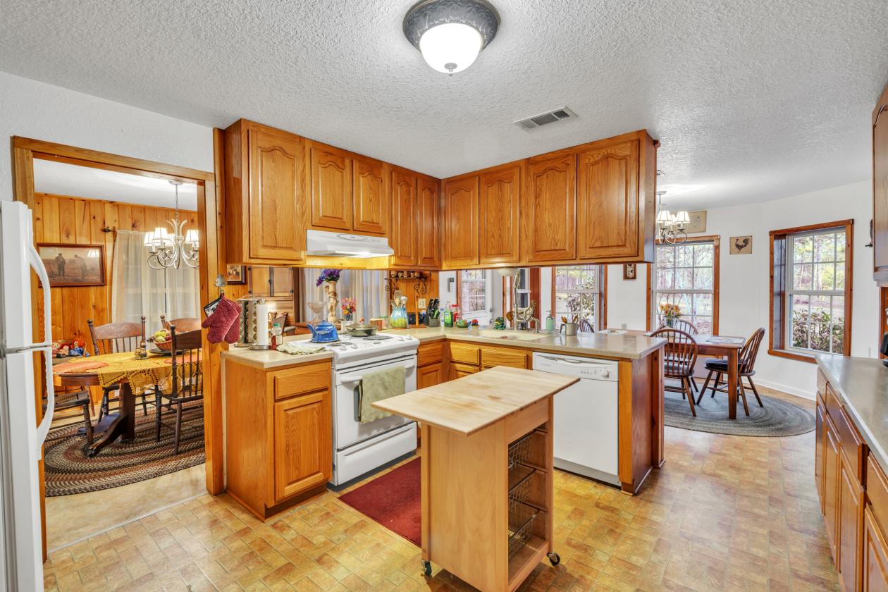 88.95 acres and 3 homes on this secluded property! - photo 16