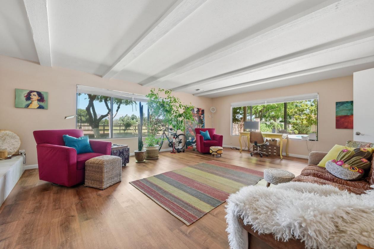 Well | Green Pastures | Barns | Arena |Gated |Oaks - photo 20
