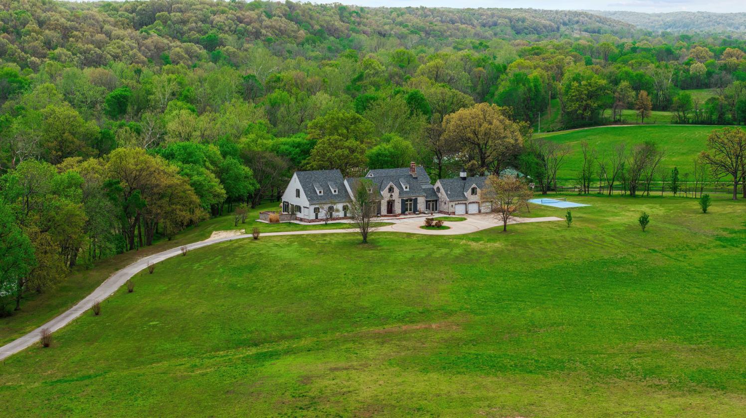 White Water Creek 40 Acres Equestrian Ranch - photo 2