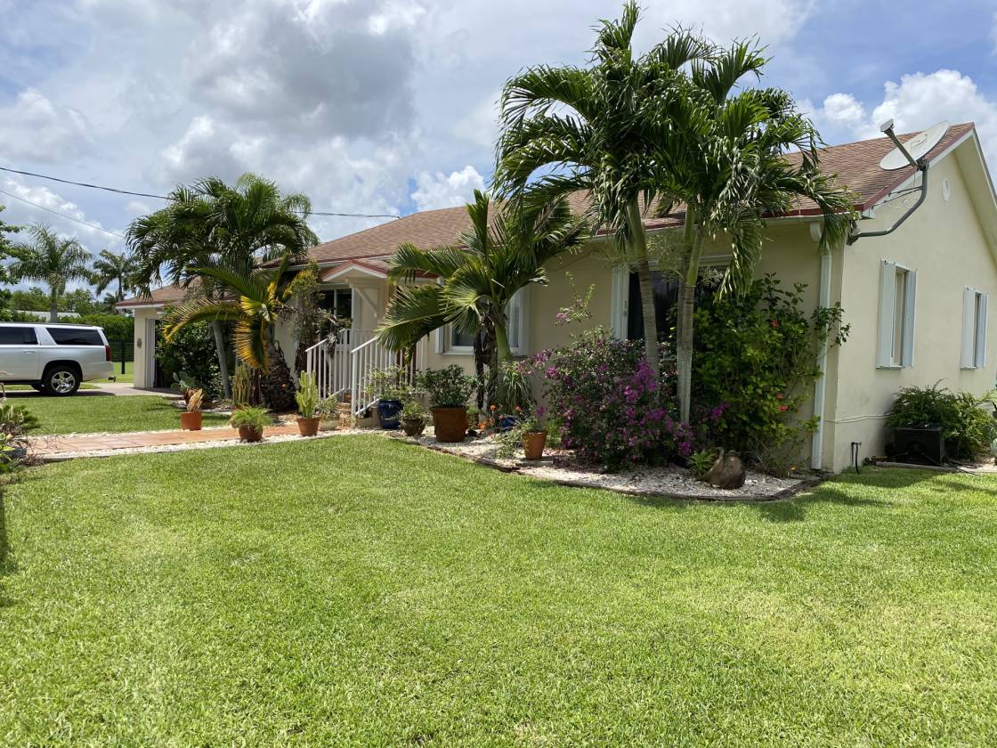 LOCATION...One of a kind 2.38 acre property Enjoy Miami,... Homestead, MiamiDade County