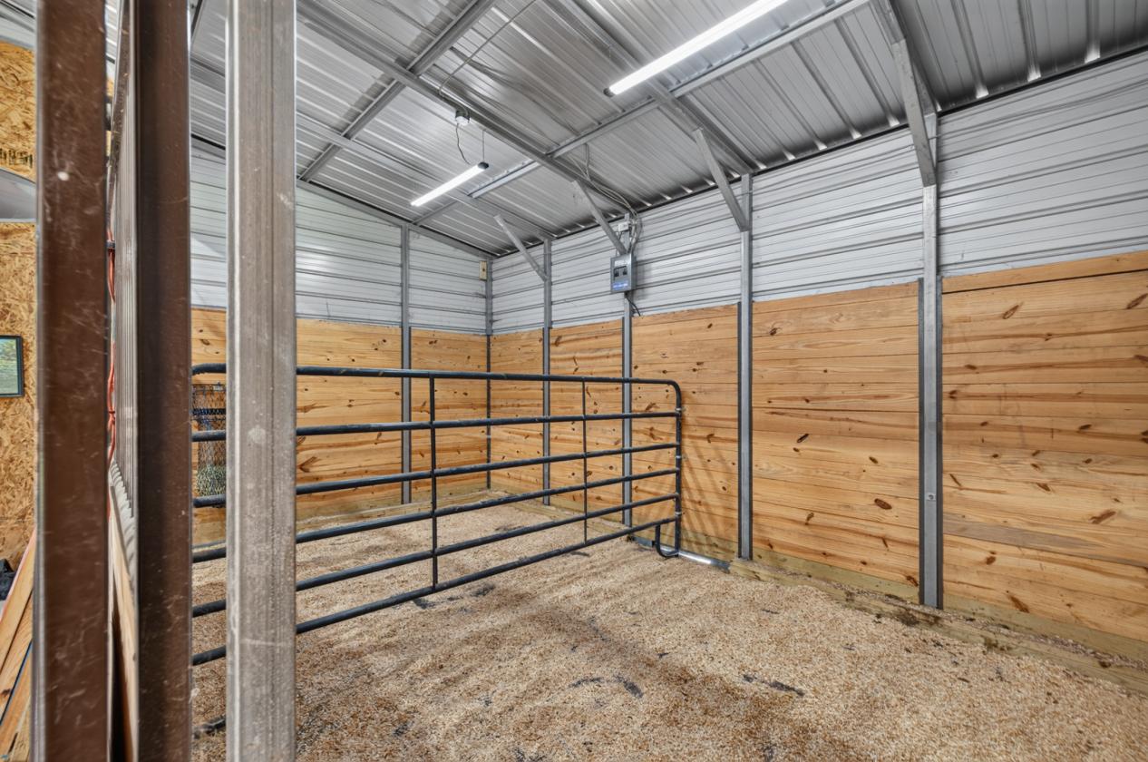 8.52 Acre horse farm with creek and home - photo 25