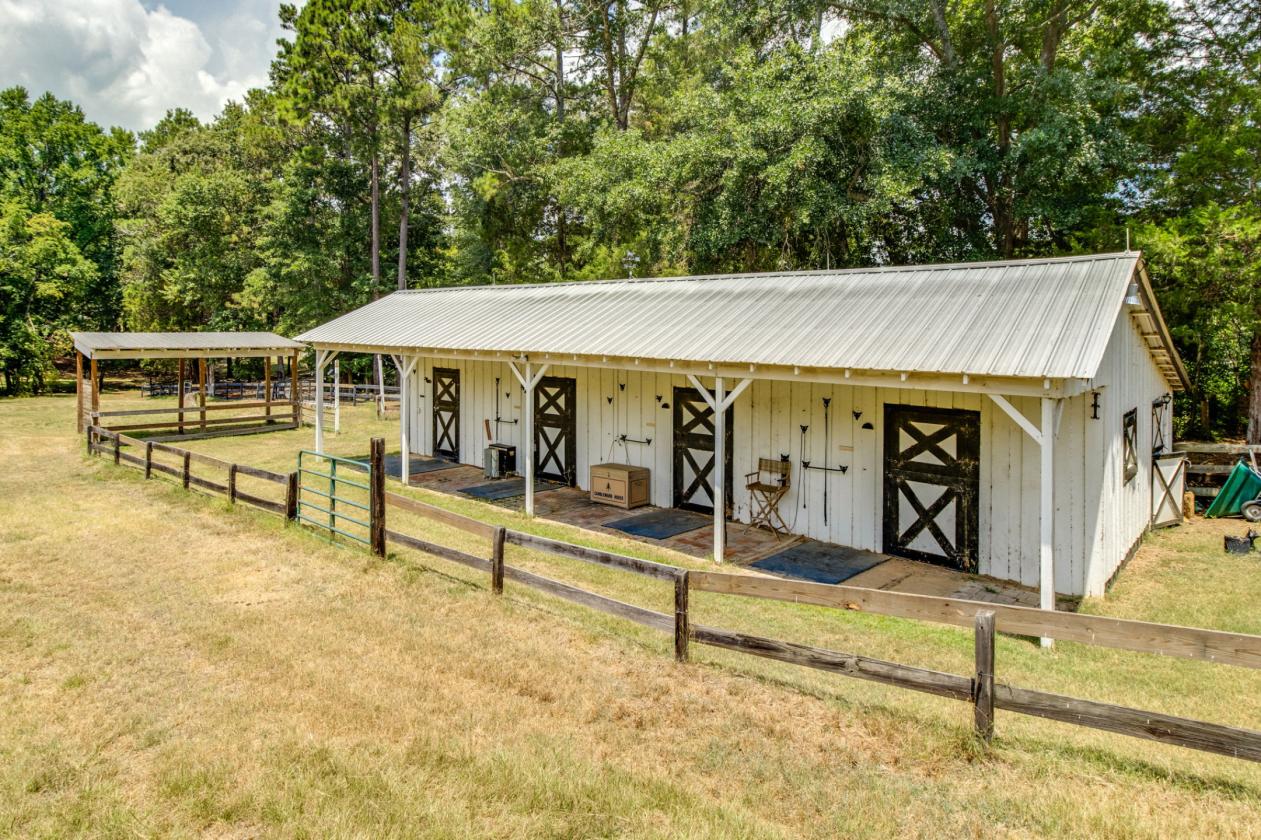 Welcome to Fox Path Farm - photo 1