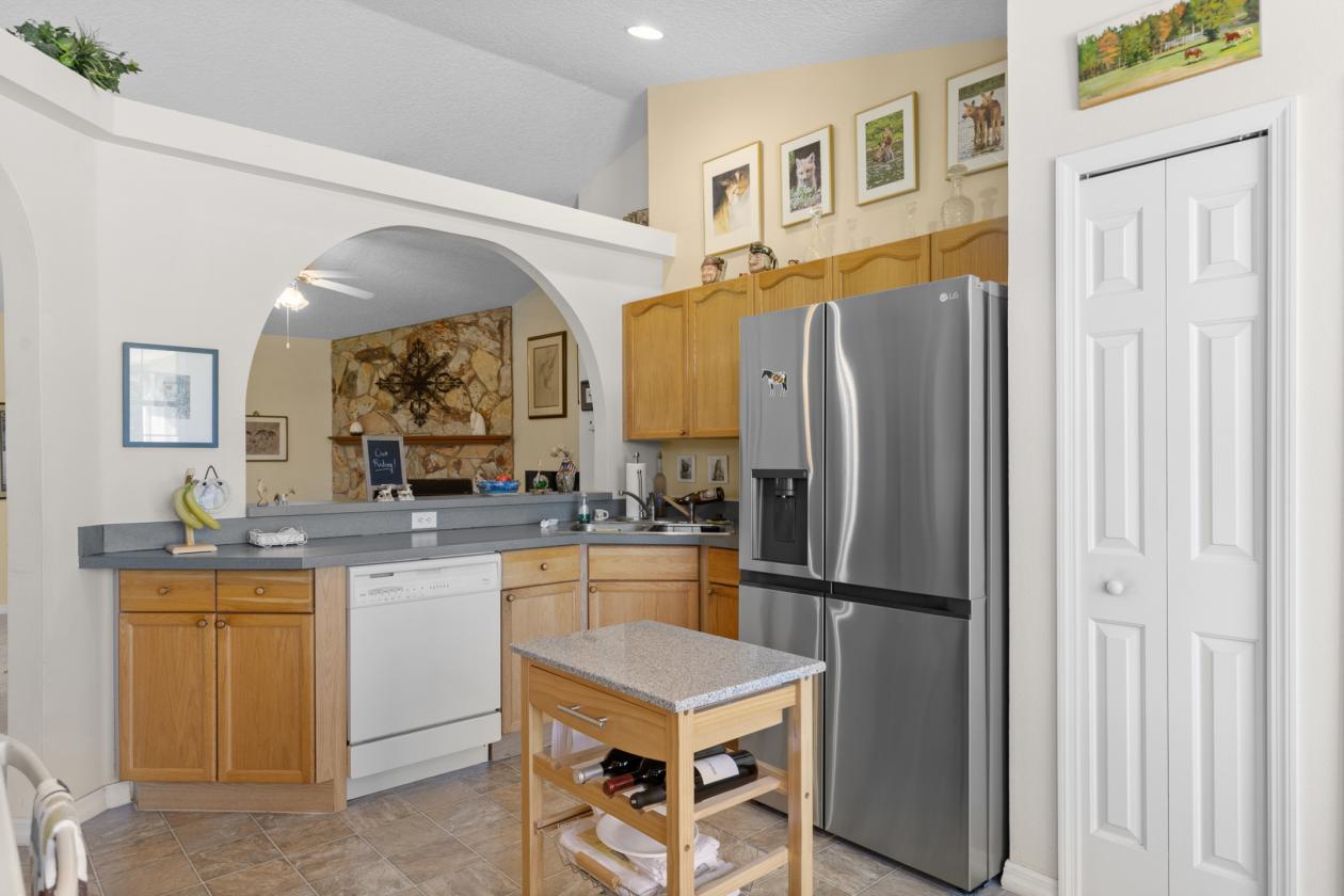 20 ACRE EQUESTRIAN PARADISE WITH NO HOA - photo 21