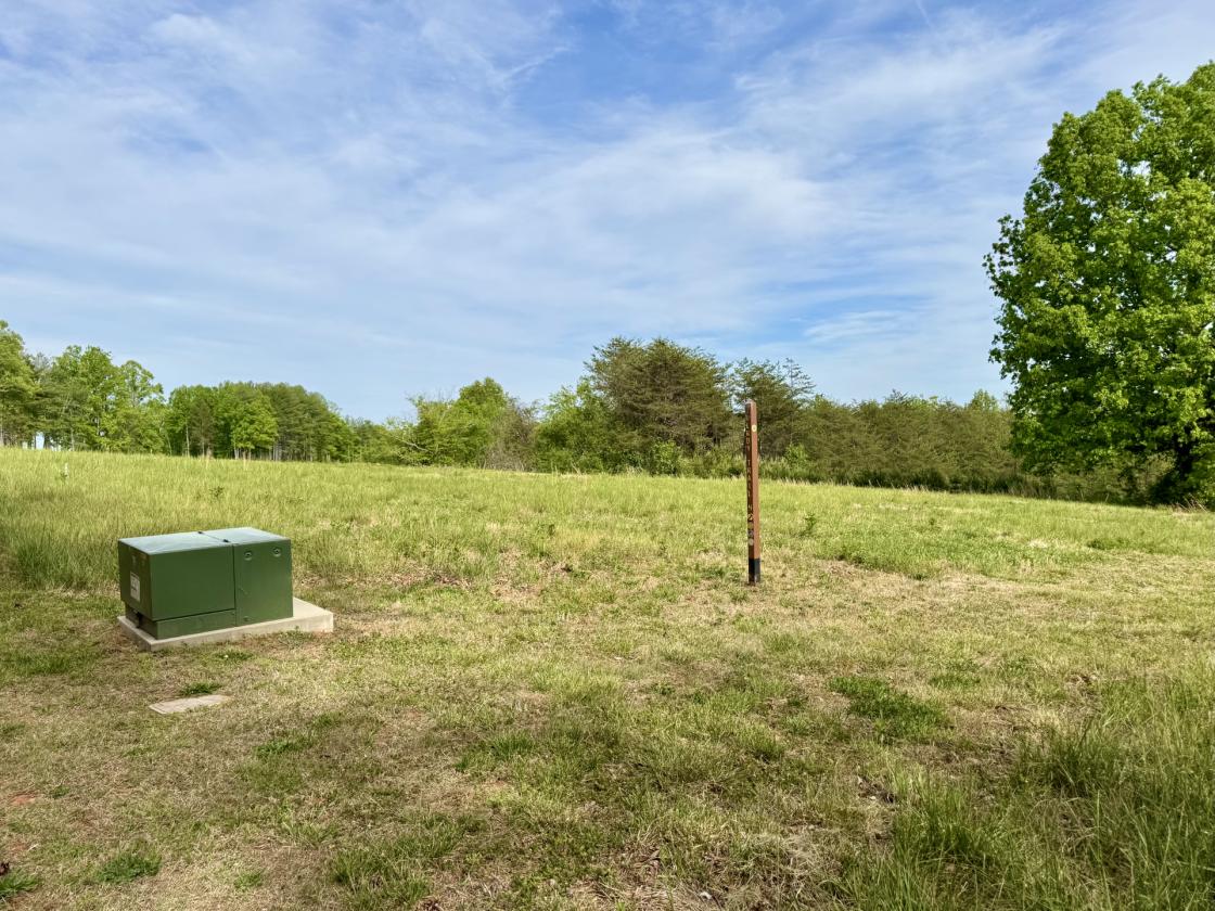 2.47 acres for your Mini-Farm Dream at The Coves - photo 4