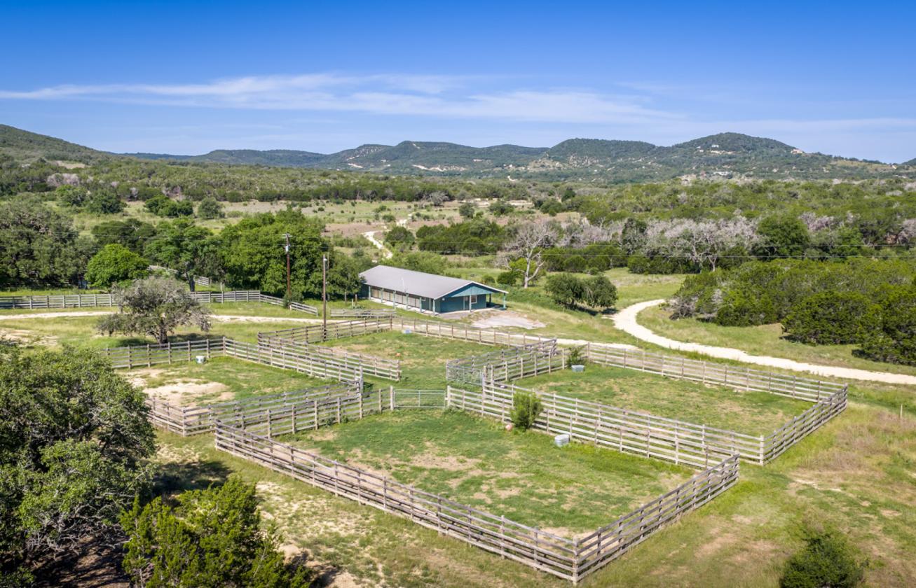 20-Stall Equestrian Facility with Covered Arena - photo 18