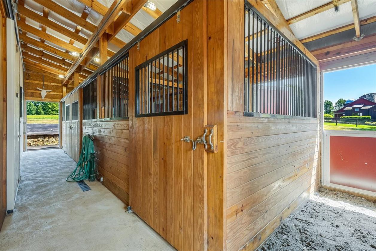 Double G Farm - photo 6