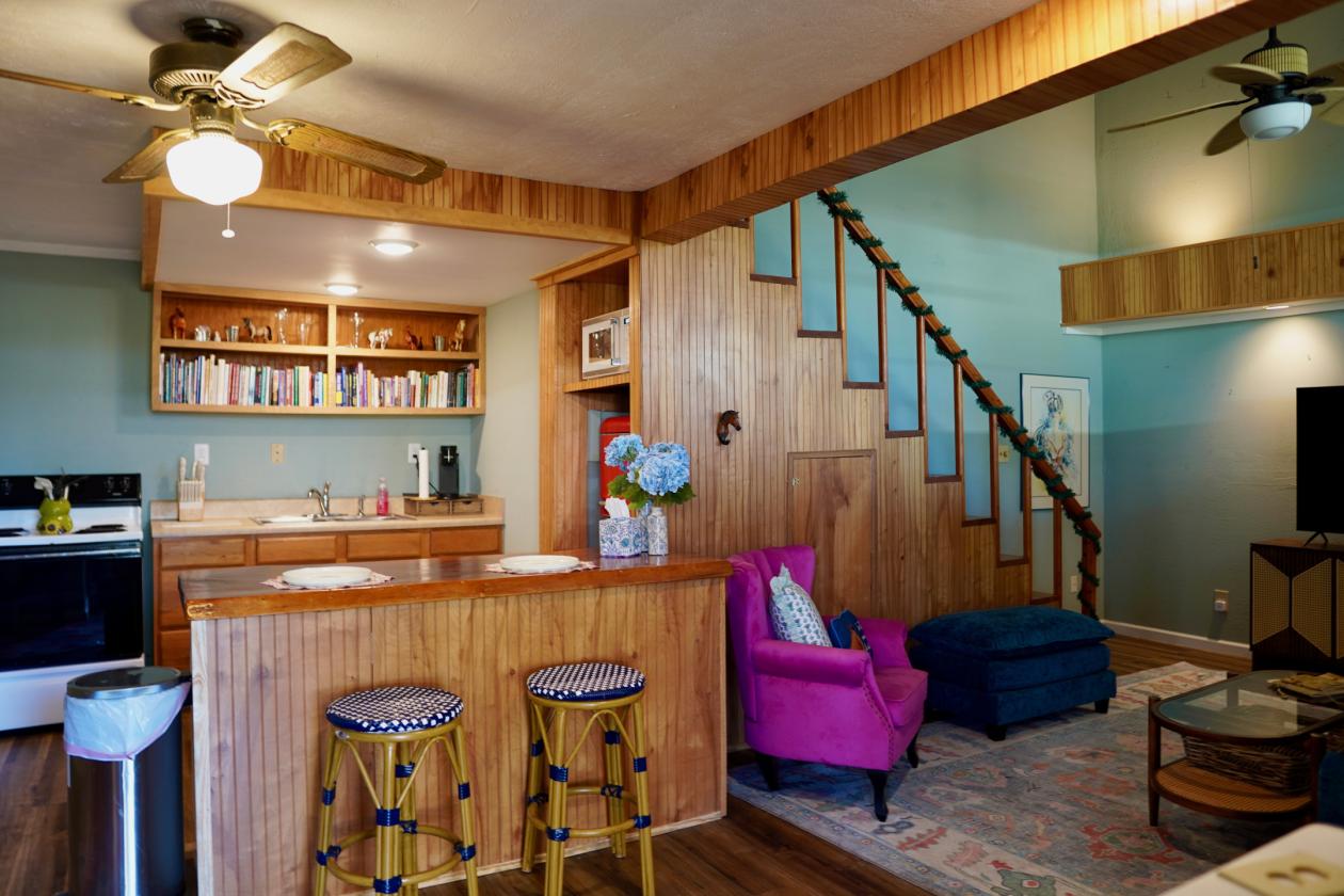 A picture-perfect equestrian estate - photo 25