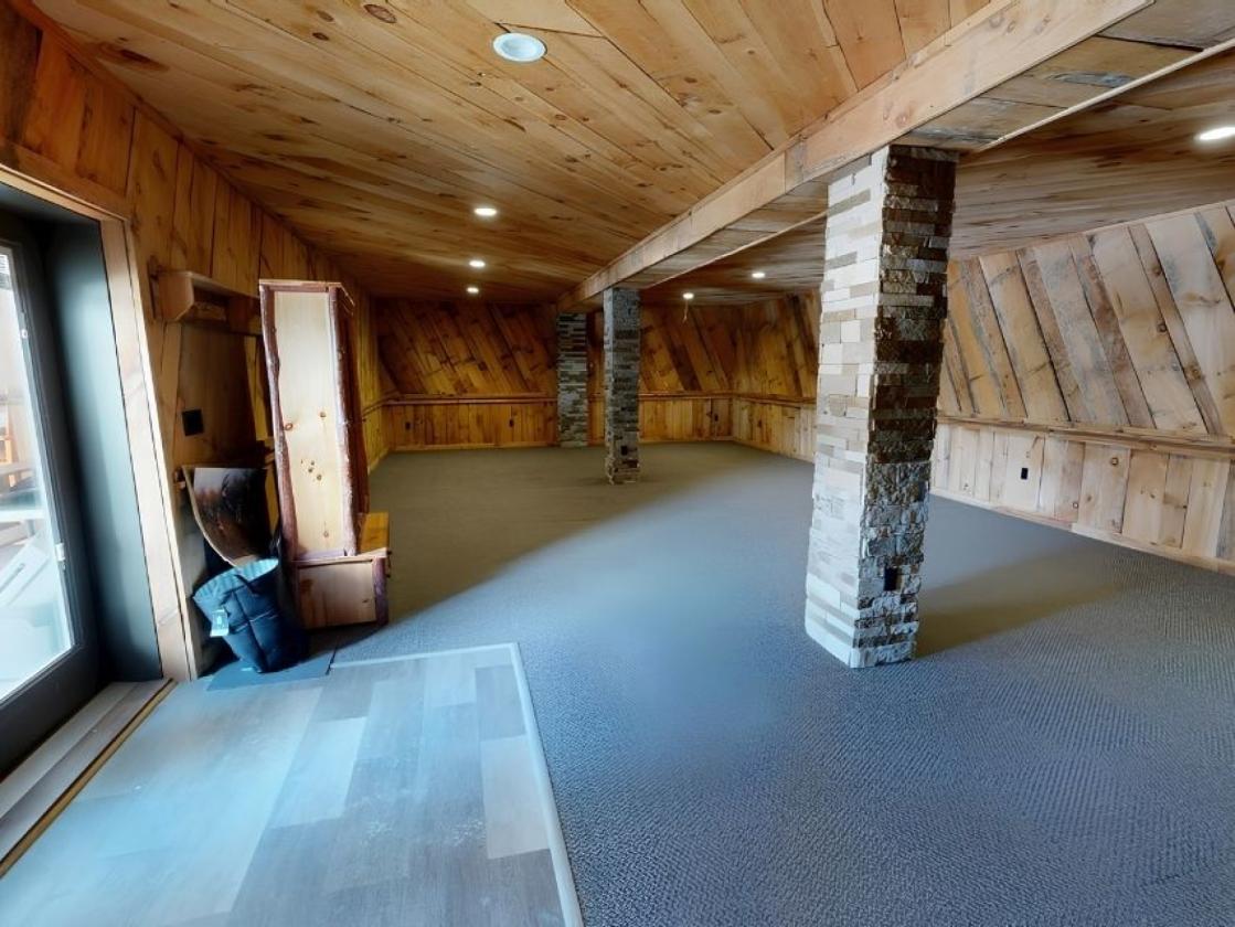 8BR Estate on 44.55 Acres with Equestrian Setup - photo 21