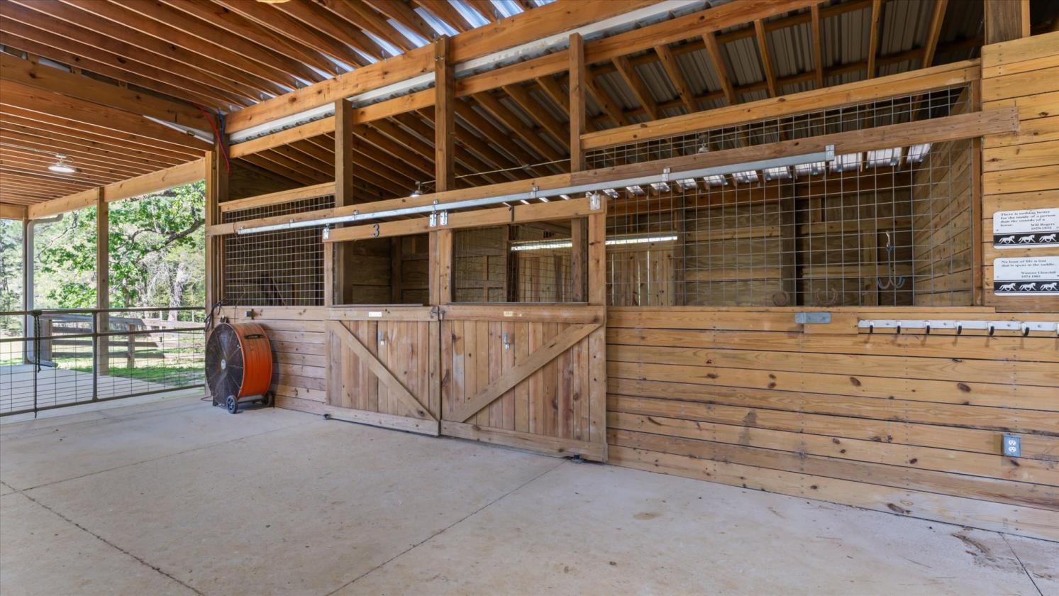 34 Acre Horse Estate with newly renovated home - photo 6
