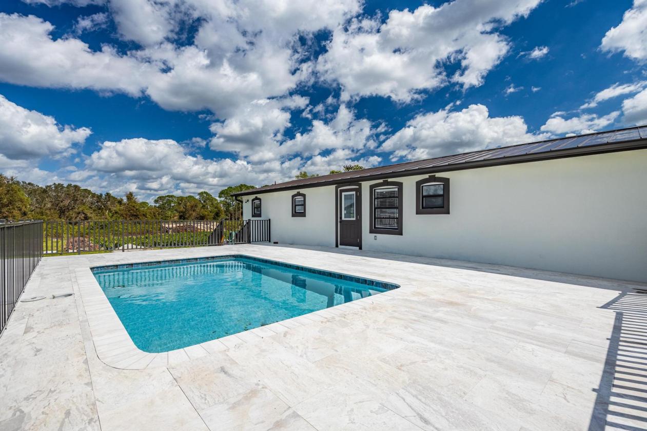 Premier 19.62 Acre Equestrian Estate in SW Florida - photo 24