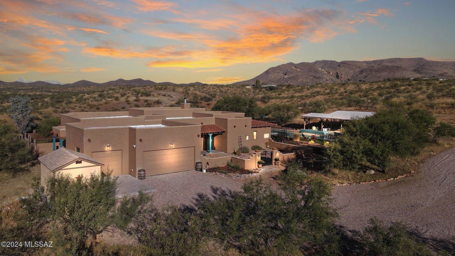 Horse Property for sale.