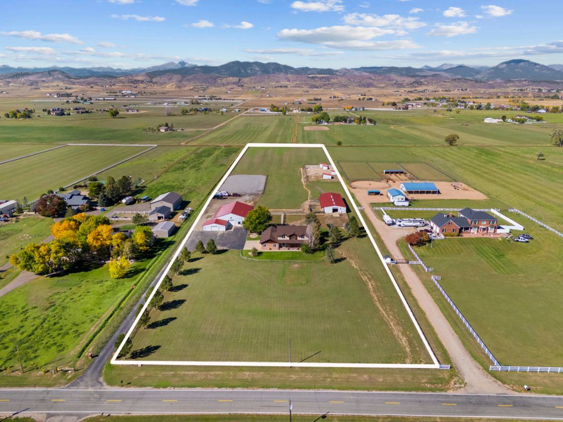 Horse Property for sale.