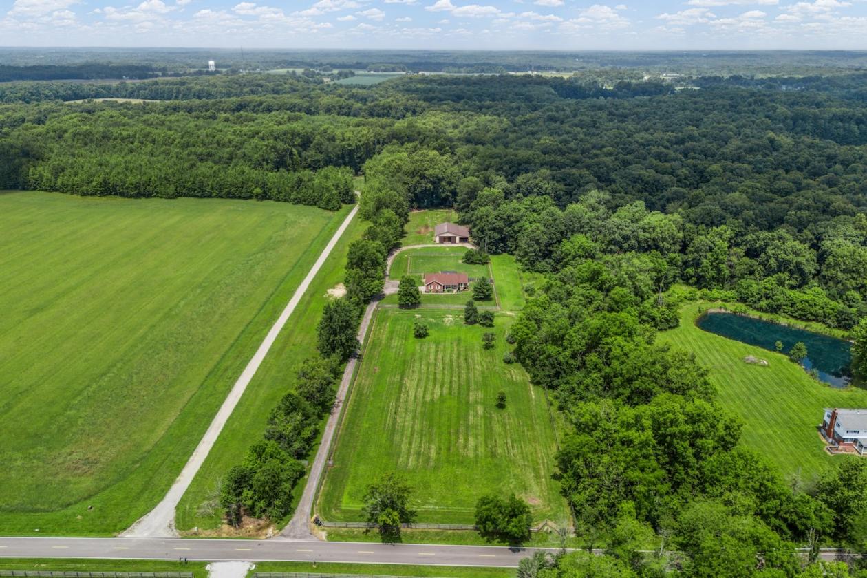 Small Horse Farm - photo 2