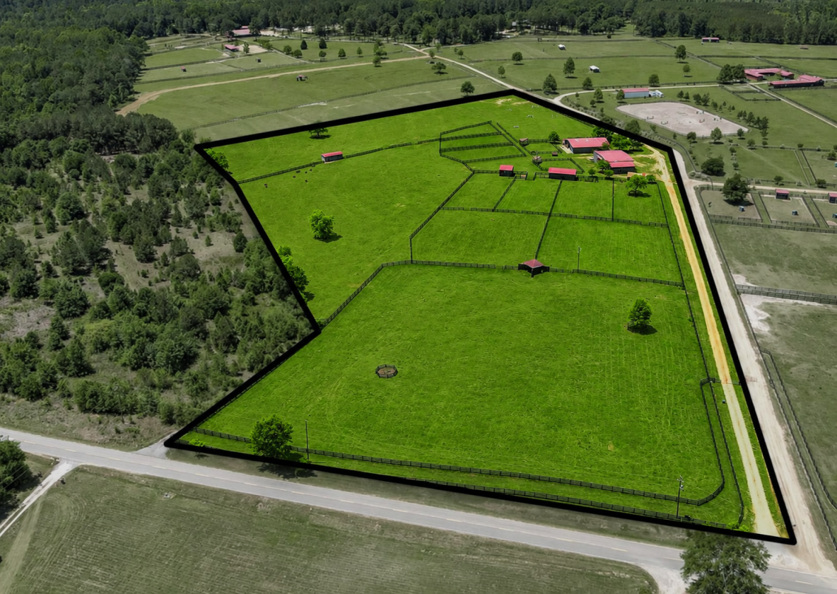 Exceptional 18.25-acre equestrian property - photo 29
