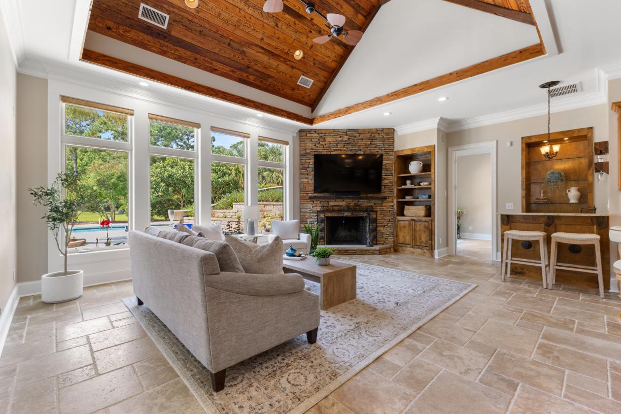 Exceptional Equestrian Estate - photo 10