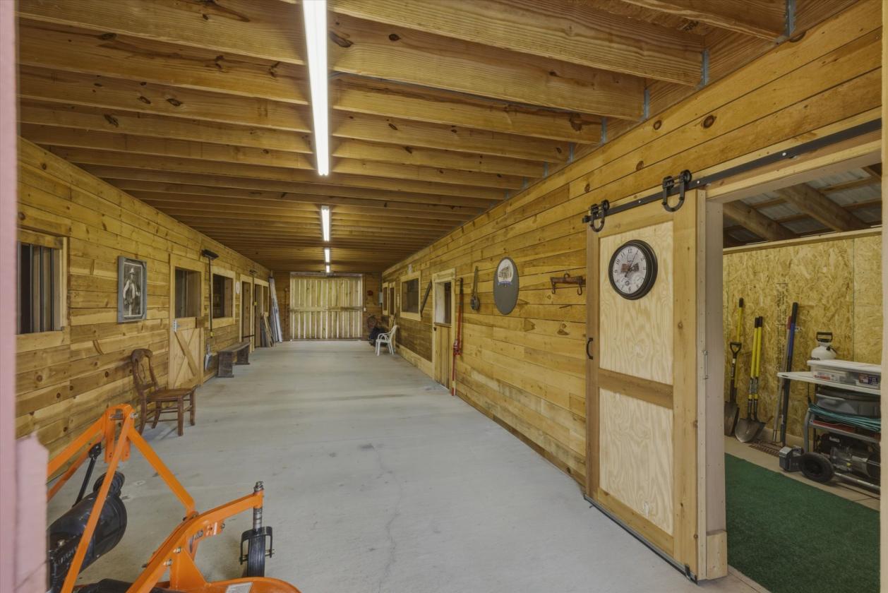 7 Acre Horse/Hobby Farm with Craftsman Style Home - photo 23