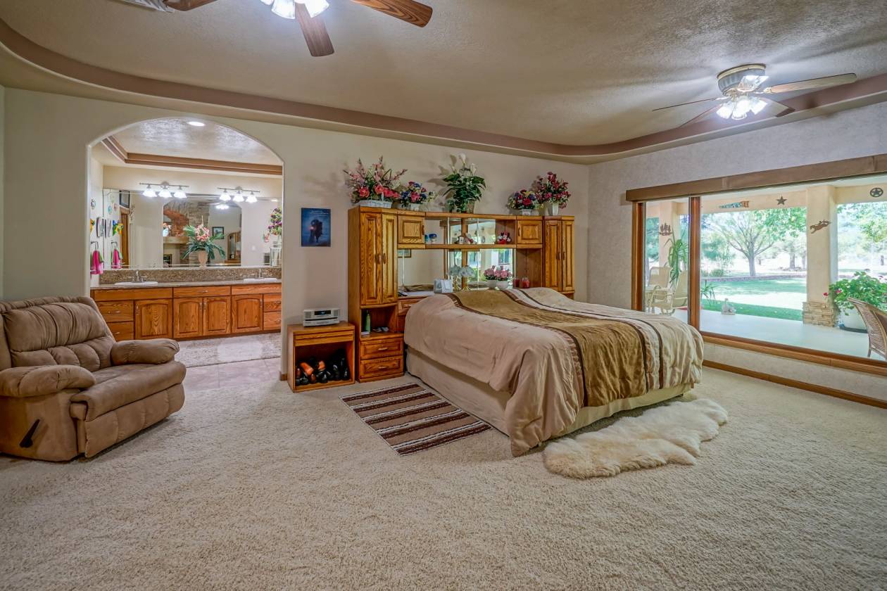 Magnificent Country Estate Horse Property Pipe Fenced with Automatic