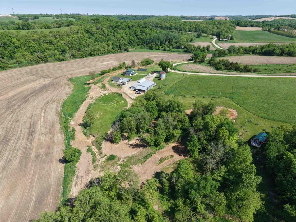 Riverfront Farmette! 25+acres allows horses - photo 8