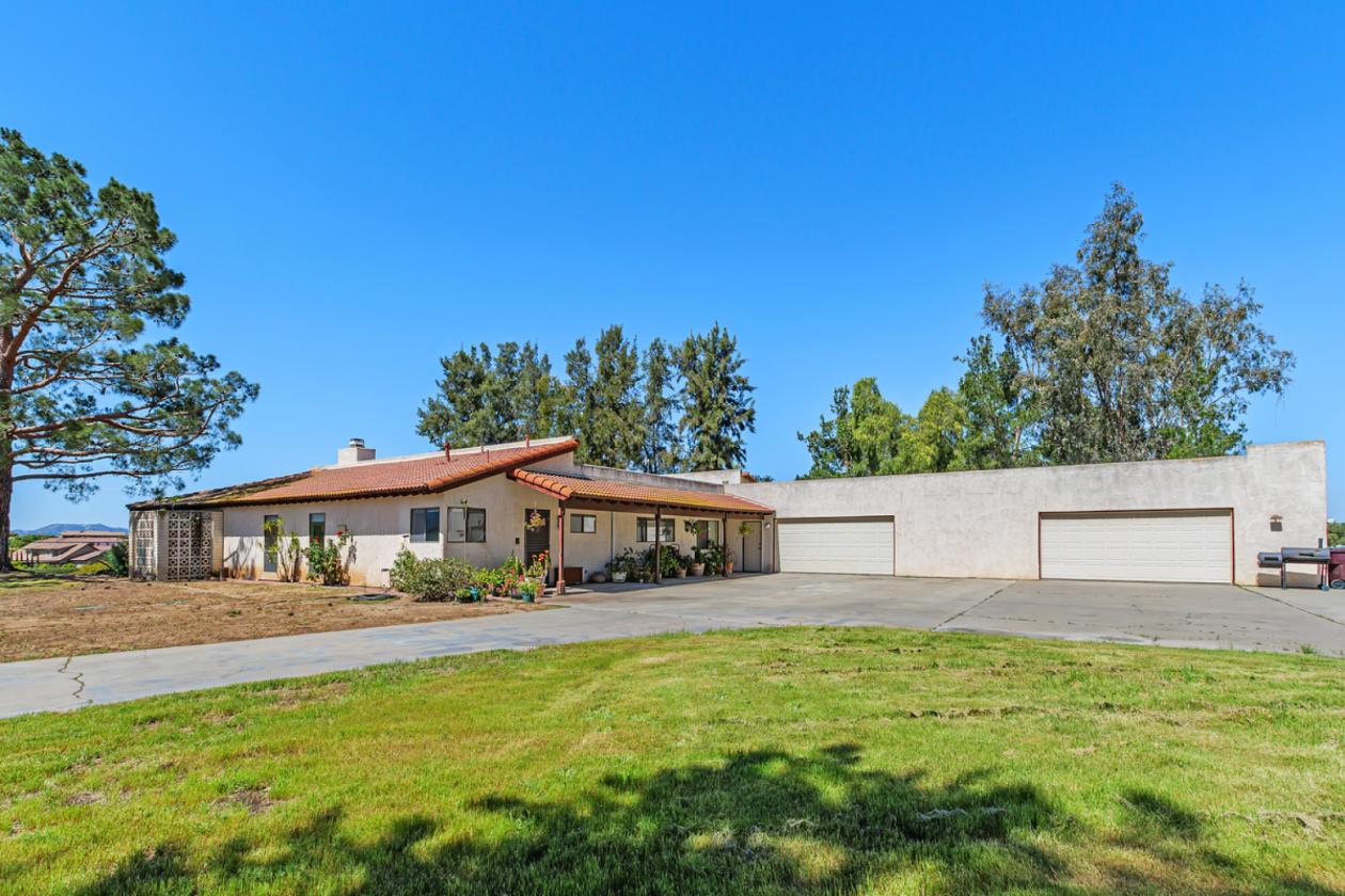 Wine Country horse property with gorgeous views - photo 30