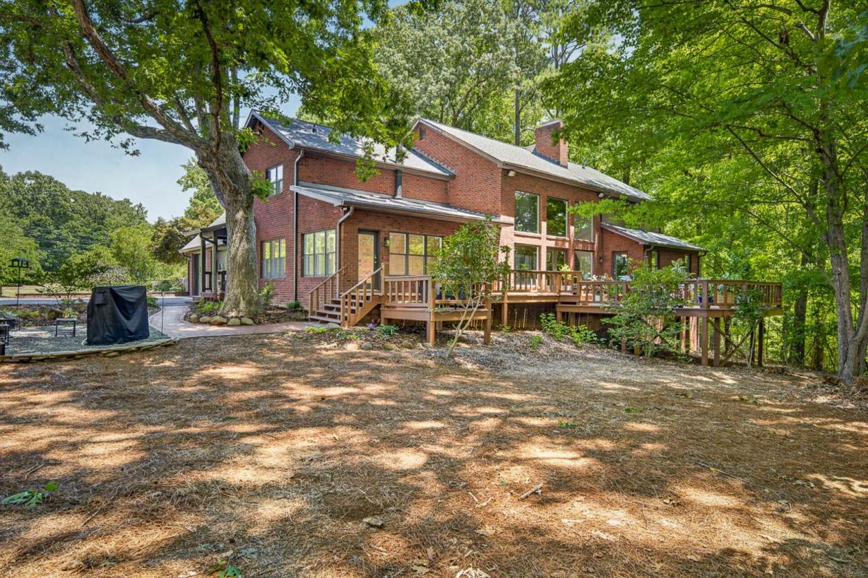 Turnkey Horse Farm but Oh so much more! - photo 1