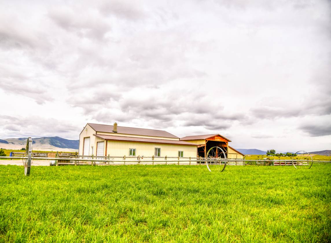 Horse Property for sale.