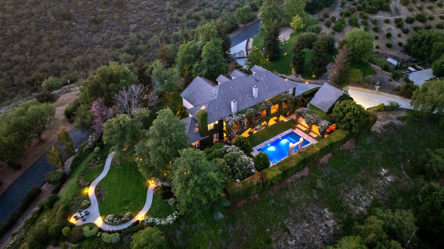 Horse Property for sale.