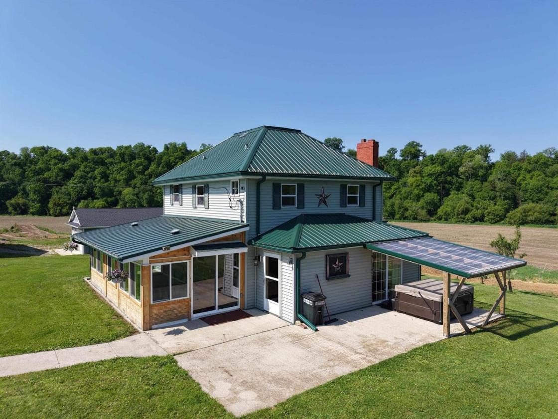 Riverfront Farmette! 25+acres allows horses - photo 25