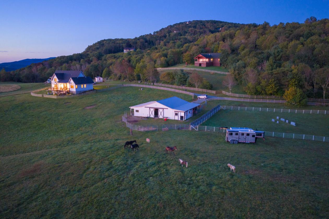 Sorrel Sky Farm Luxury Mountain Equestrian Estate - photo 6