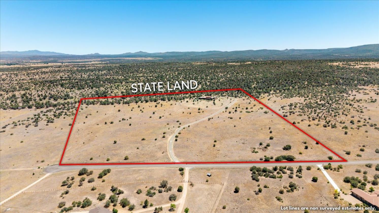 Remarkable Luxury Ranch on 38 Acres - photo 2
