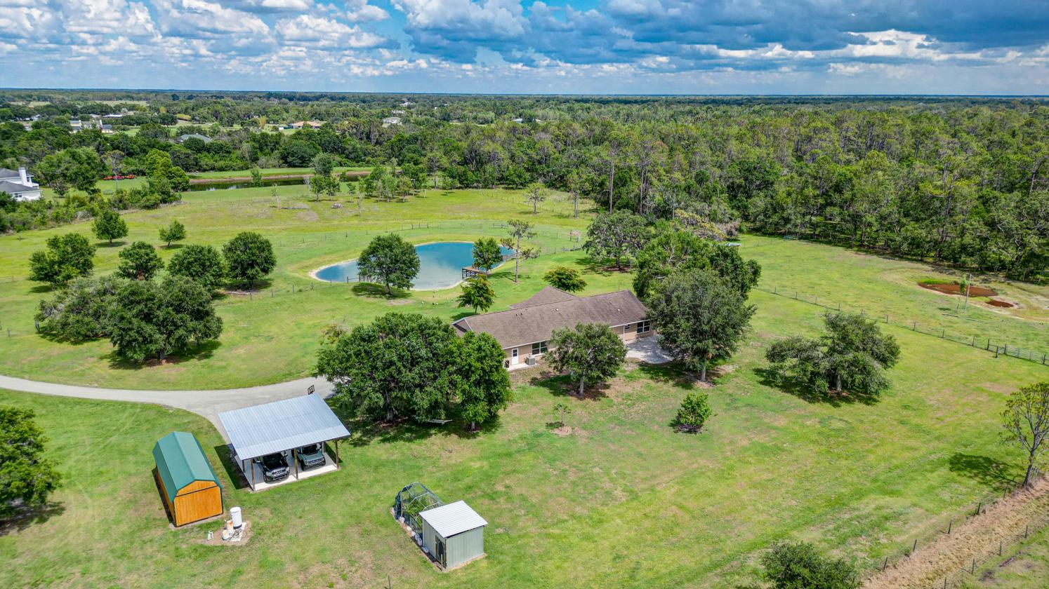 10 Acre Secluded Estate Ready for Horses and Cows - photo 6