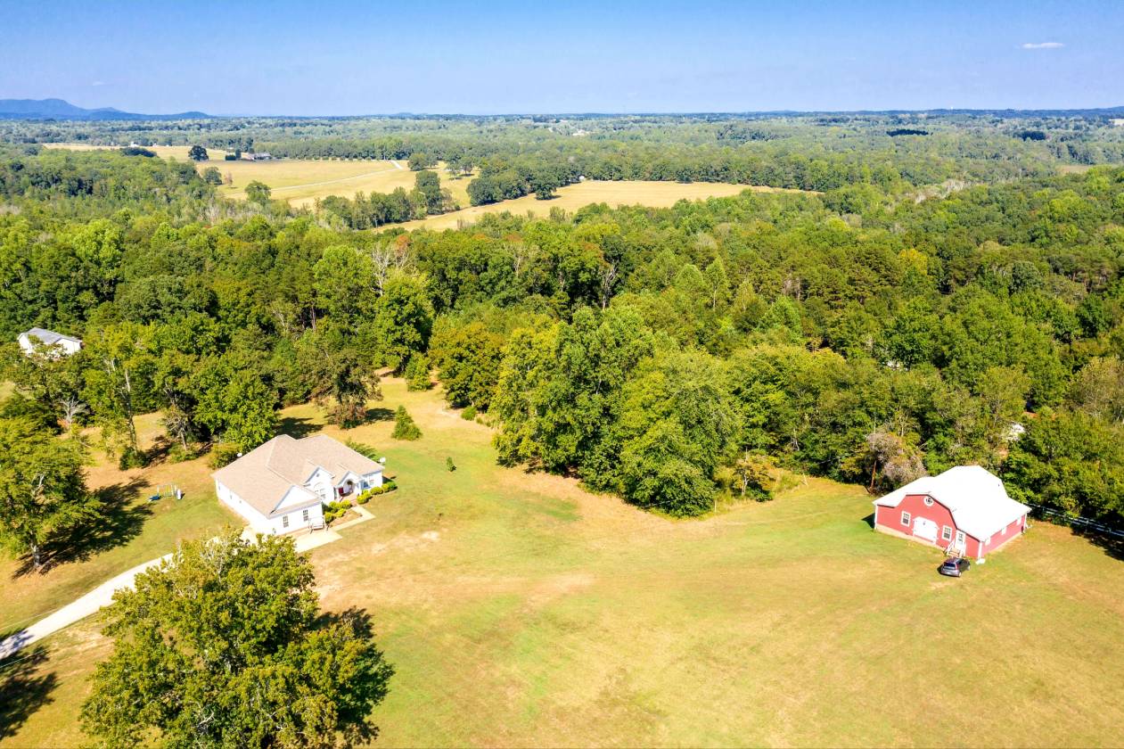 Gorgeous mountain views, 15.5 acres, and three residences | Greer ...