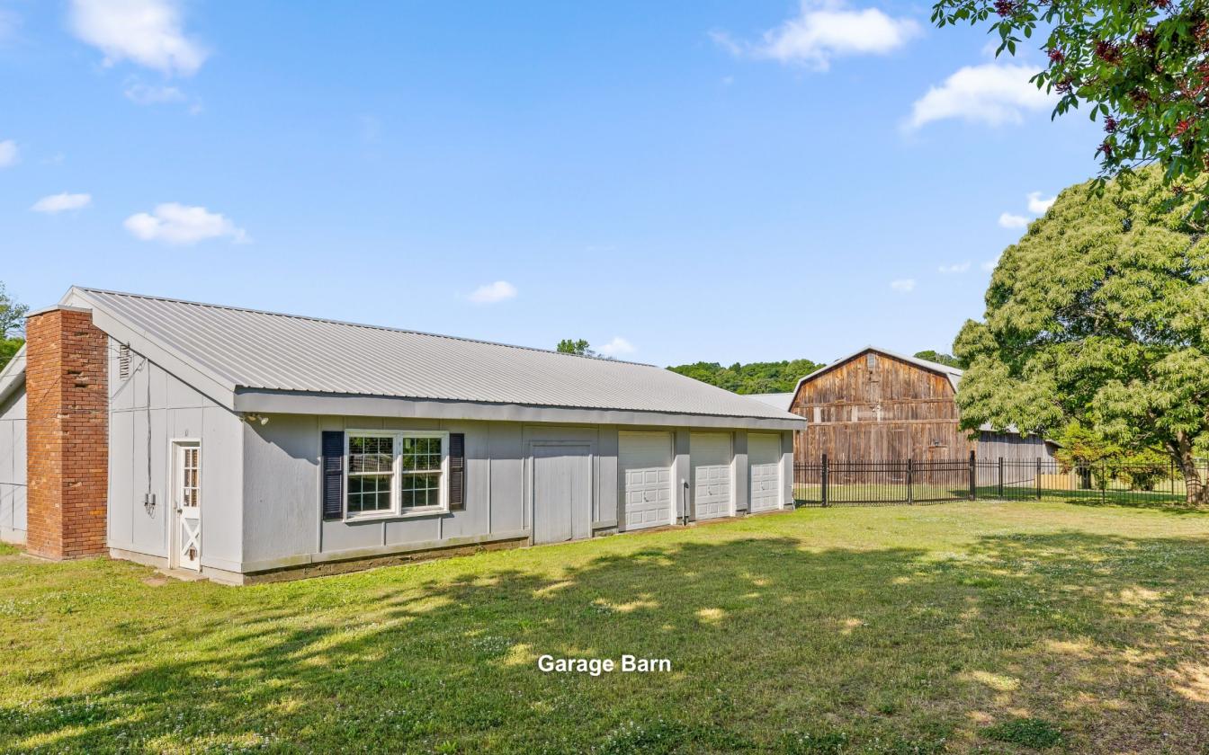 In-Town Farm with Level Pastures, Home, Building - photo 5