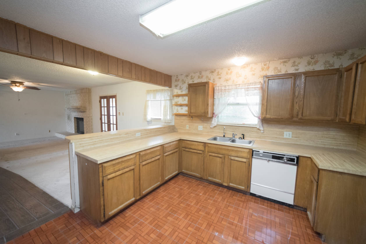 7.4 acre property just outside of Austin Manor, Travis County, Texas