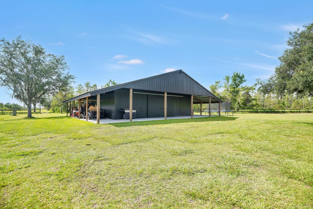Luxury Modern Farm House Estate - photo 19
